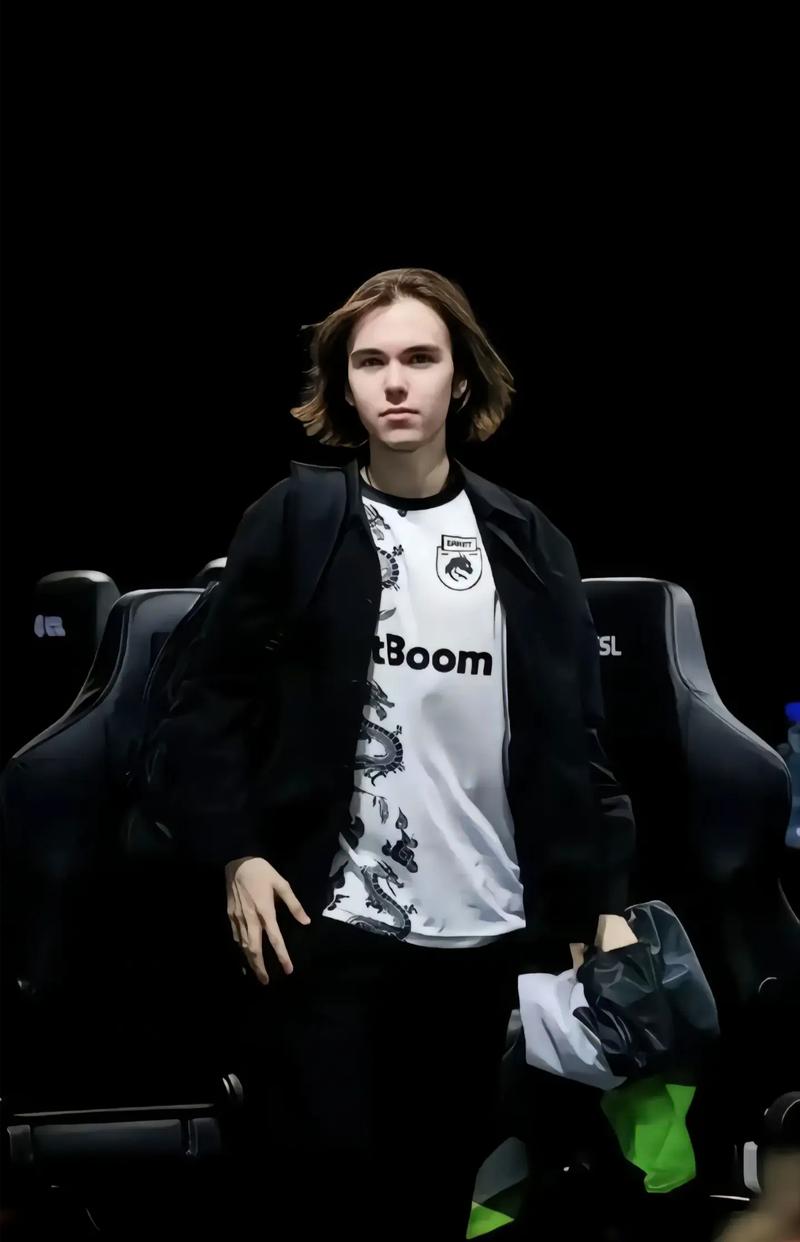 FunPlus Phoenix 官方：上单选手Xiaoolaohu正式离队